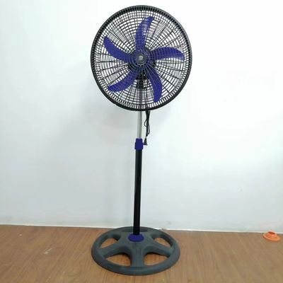 18 Zoll elektrischer Kühlturm Basis Luftzirkulation vertikaler Fußbodenventilator für die Heimkühlung
