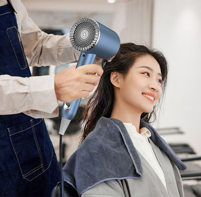 Hochgeschwindigkeitspurpurpurblauweiß Haartrockner Luftstyling Salon Heißluftbürste für den Haushalt