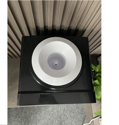 28*28*50cm Abmessungen Warm- und Kaltwasserspender mit stehendem Eimer