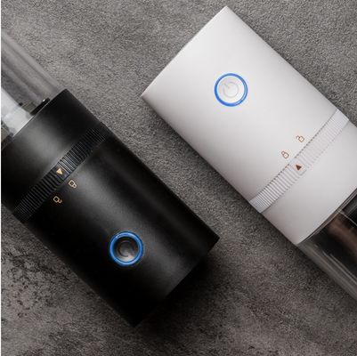 Elektrische Kaffeebohnenmahlmaschine mit Reinigungszyklus und USB-Wiederaufladbarem Portable