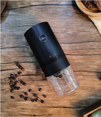Elektrische Kaffeebohnenmahlmaschine mit Reinigungszyklus und USB-Wiederaufladbarem Portable