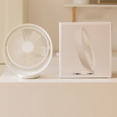 360-Grad-drehbares USB-Ladebett Mode Kühltischventilator mit 5 Drehbögen