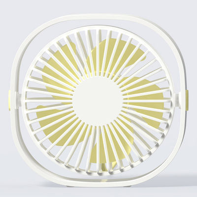 129*122*52 mm Mini-Desktop-USB-Ventilator mit einfachem Aufladen und leichtem Design