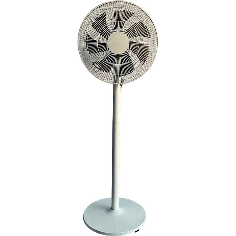 Leistungsstarker Lüftungsventilator Standventilatoren mit 7 Drehflügeln Paket Größe 42*24*43cm